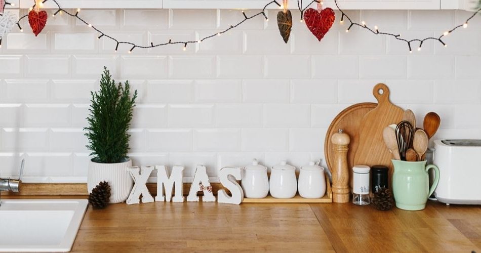 Great Tips to Decorate your Kitchen for Christmas