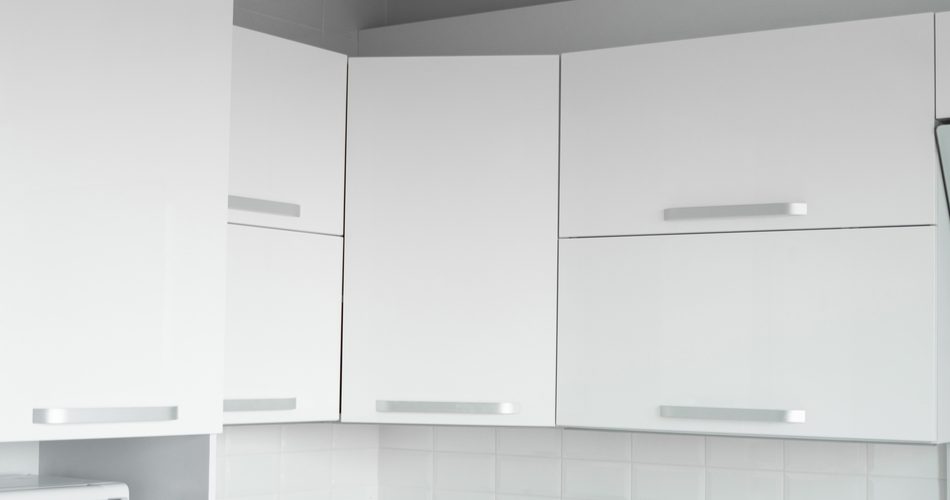 Get your Kitchen Cabinets Organised with these Great Tips