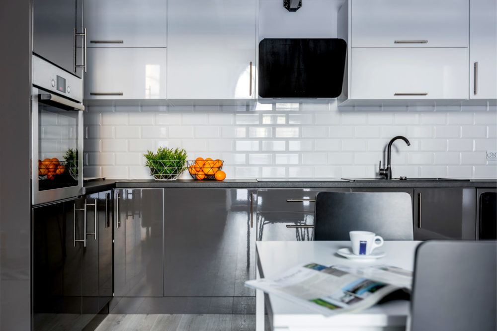 design a high gloss kitchen