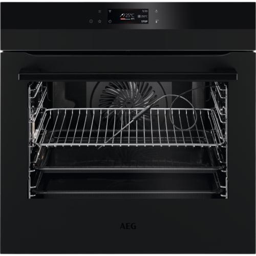 BPK748380T Connected Pyrolytic Oven with Touch Controls 