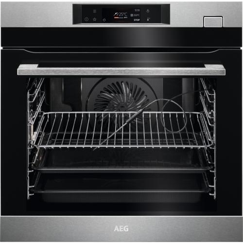 BSK772380M Steam and Pyrolytic Oven with Touch Controls