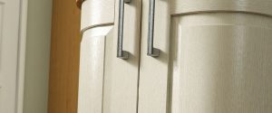 How to Replace your Kitchen Doors - A Step by Step Guide
