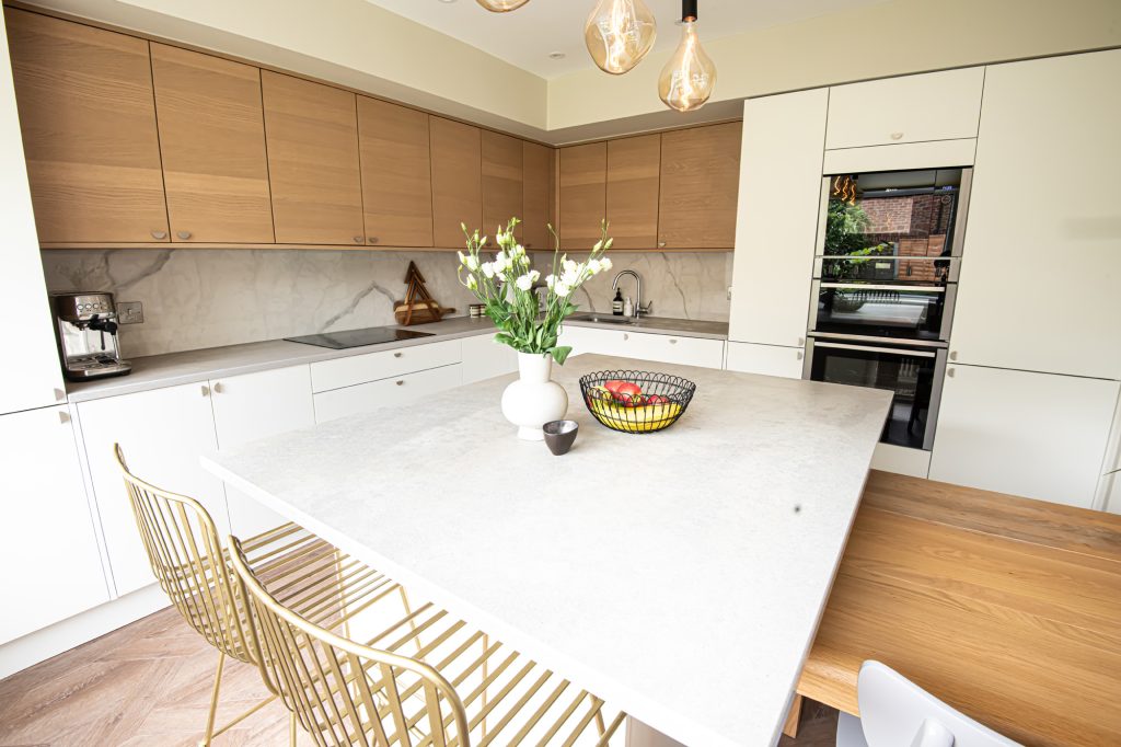 Kitchen Installation: Mr & Mrs Dewey - Knaresborough