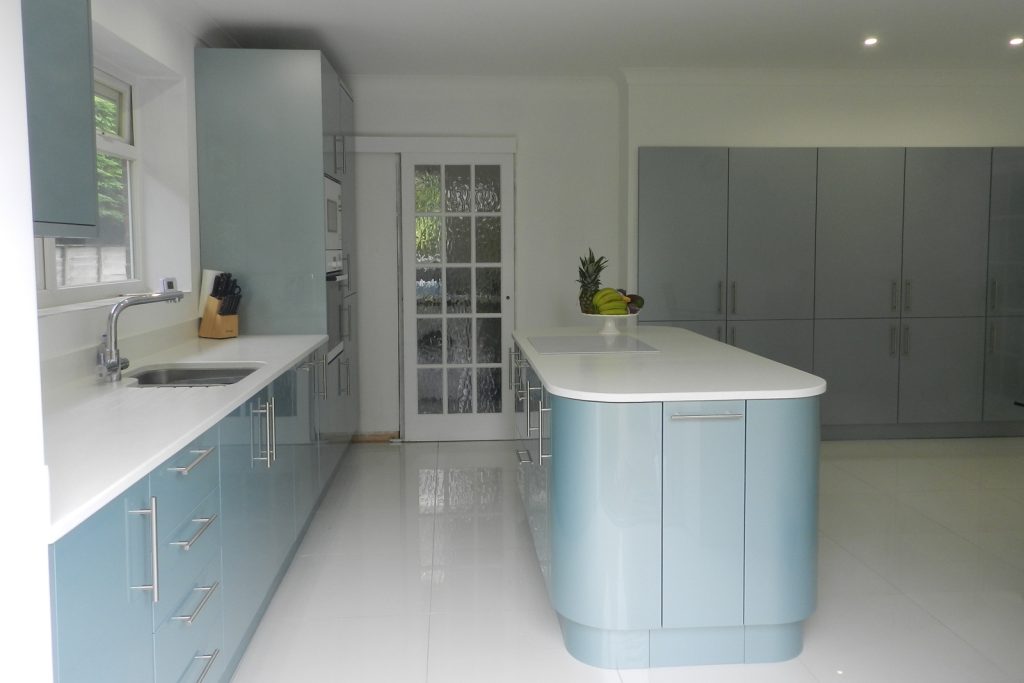Kitchen Installation: Mr White - Stardust Kitchen
