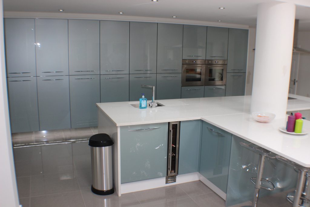 Kitchen Installation: John Painter - Hartlepool kitchen