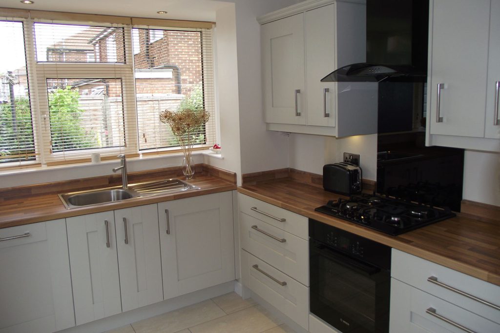 Kitchen Installation: Mrs Murdoch - New Kitchen In Harrogate