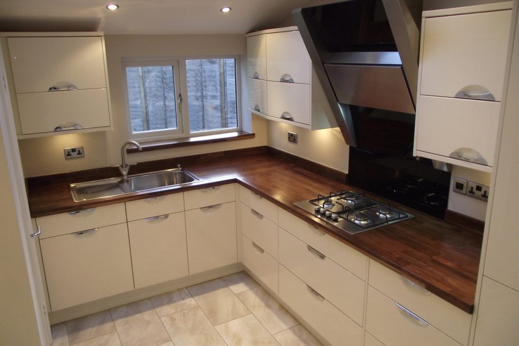 Kitchen Installation: Mr Smith - New kitchen Leeds