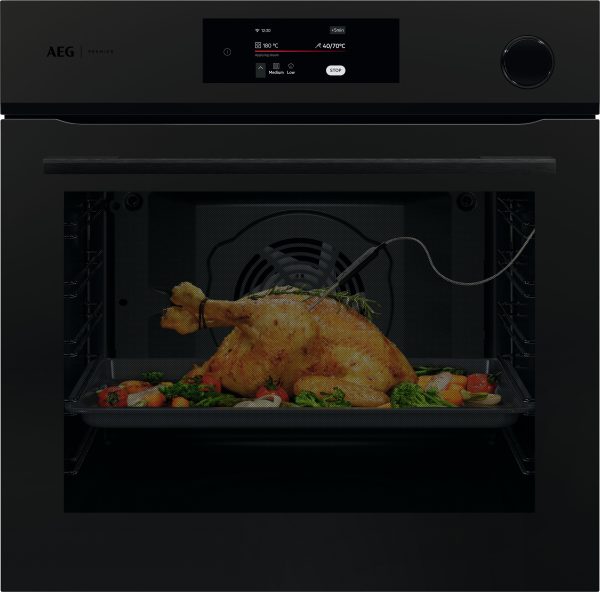 AEG PO7001SPT Matt Black SteamCrisp Quarter Steam & Pyrolytic oven