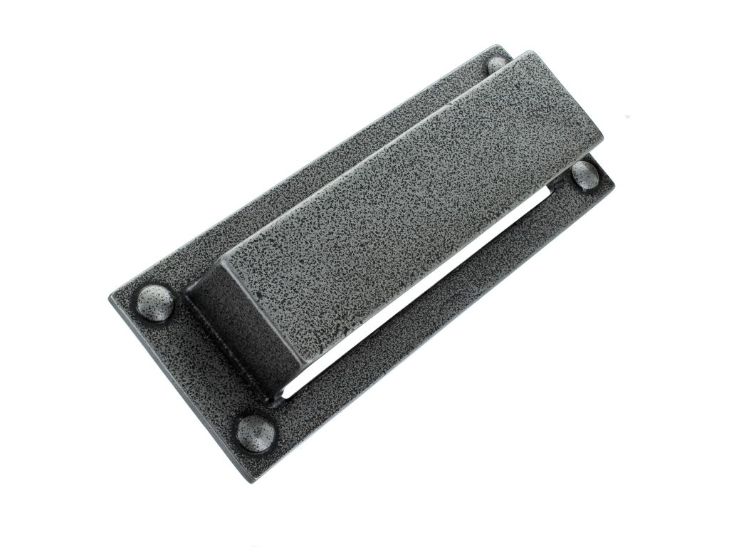Iron Lacquer