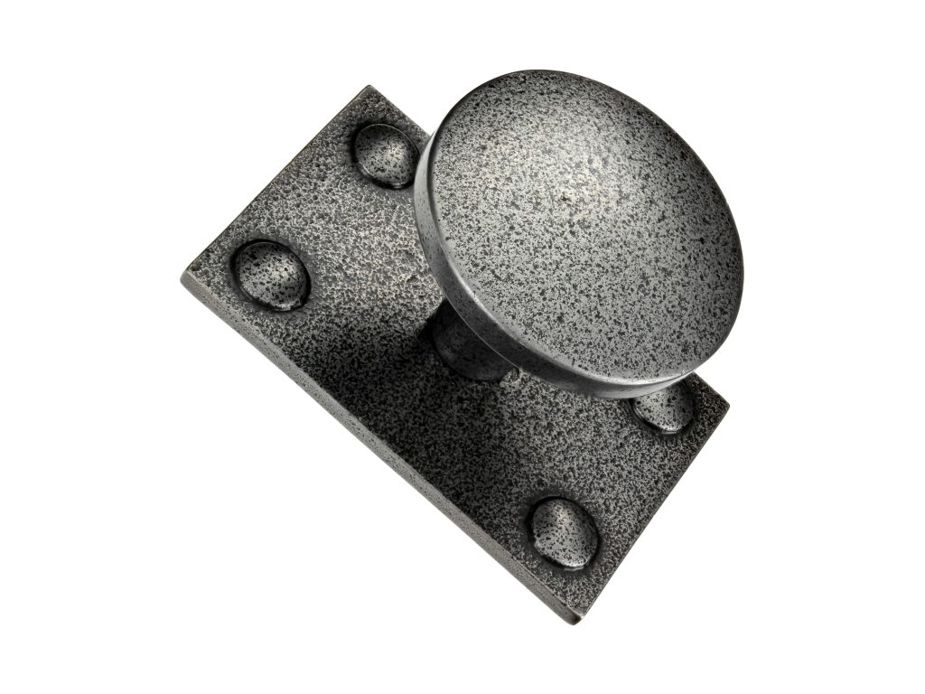 Iron Lacquer