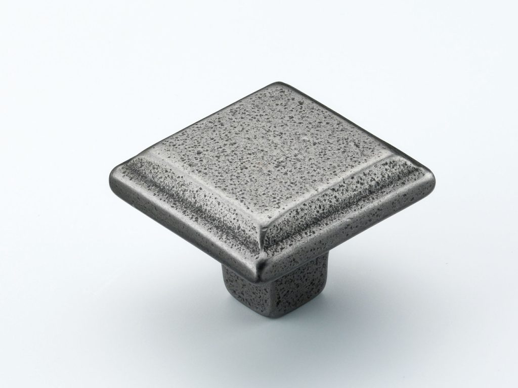 Iron Lacquer